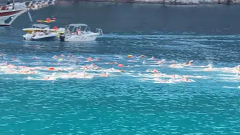 Mavi sularda dev buluşma: Bin 600 yüzücü Fethiye'nin eşsiz rotasında birleşti