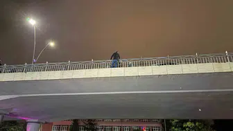Kayseri'de köprü üzerinde nefes kesen anlar: Bir saatlik çaba hayat kurtardı