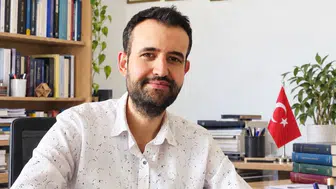 Bursalı akademisyenden küresel başarı: Optoelektronik dünyasında zirveye yerleşti