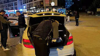 Düzce'de kampüs çevresinde gece yarısı operasyonu: Emniyetten geniş çaplı güvenlik kalkanı