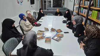Bayburtlu kadınlar Diyanet Gençlik Merkezi'nde fikir dünyalarını zenginleştirdi