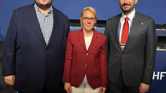 Buz hokeyinde tarihi gün: Türkiye ilk kez dünya yönetiminde söz sahibi oldu