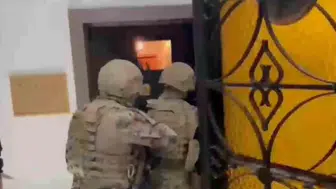 Sakarya'da şafak operasyonu: 272 polis suçluların kapısına dayandı