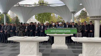 Agaşe ailesini yasa boğan veda: Nimet Agaşe son yolculuğuna uğurlandı