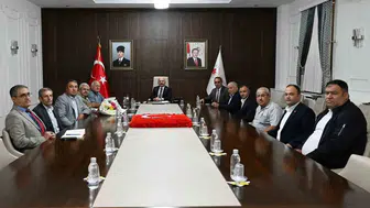Aydın'da yerel yönetim zirvesi: Muhtarların sesi doğrudan valilik makamına taşındı
