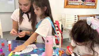 Minik ellerden dev hayaller: Aydın'da kütüphane artık bir sanat atölyesi