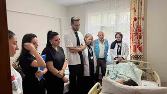 Erbaa'da sağlık eğitimi teoriden sahaya taşındı: Öğrenciler şifa dağıtıyor