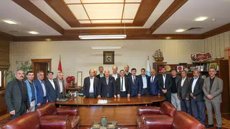 Taşköprü'de Muhtarlar Günü Buluşması: Demokrasinin Yerel Temsilcileri Başkan Arslan'ın Konuğu Oldu