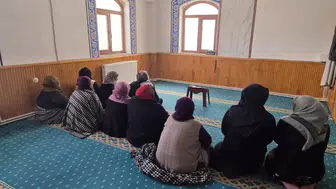 Aydıntepe'de manevi iklimi güçlendirecek yeni dönem: Kadınlar camilerde buluşuyor