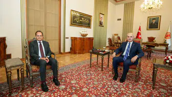 Diplomaside kritik temas: Kurtulmuş ve Manzo Ankara'da bir araya geldi
