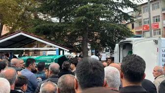 Köprüden uçan otomobildeki acı son: Yeğen ve dayı yan yana toprağa verildi