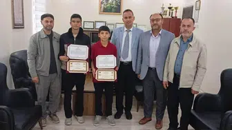 Bolvadin'de hafızlık sevincini taçlandıran tören