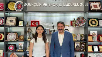 Bilek güreşinde zirveye çıktı: Eskişehirli genç sporcunun yeni durağı Mersin