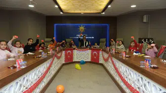 Minik ellerden şehit ailelerine en özel 29 Ekim hediyesi