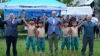 Er meydanında duygusal anlar: Down sendromlu sporcuların azmi Malatya'yı ayağa kaldırdı