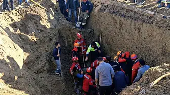 Polatlı'da drenaj çalışması sırasında acı olay: Mahalle muhtarı göçük altında kalarak can verdi
