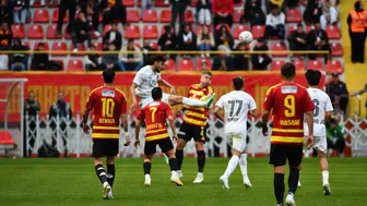 Kayserispor'a saha olayları ve tezahürat faturası: Tribünlere giriş yasağı geldi
