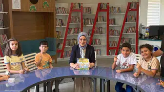 Masalların büyülü dünyasında interaktif keşif: Çocuklar kütüphanede buluştu