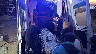 Üniversite kampüsünde korku dolu anlar: Toprak altında kalan işçiler için zamana karşı yarış