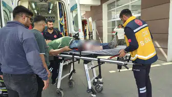 Marangozhanede talihsiz kaza: Usta bacağından yaralandı
