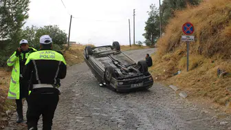 Yokuş aşağı kabus: Freni boşalan araç takla attı