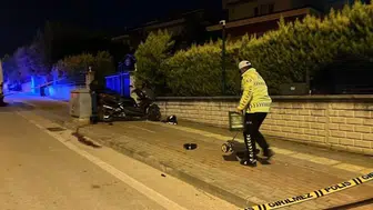Bursa'da gece yarısı dehşeti: Trafoya çarpan motosikletli genç olay yerinde can verdi