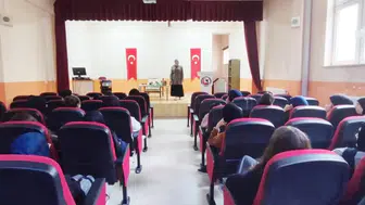 Gençlerin rehberi Hz. Muhammed: Bayburt'ta aile değerleri masaya yatırıldı
