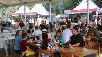 Adana'da Lezzet Rüzgarı: Kebap Kokusu Tüm Şehri Sardı