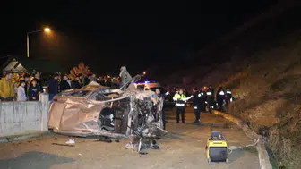 Oltu'da dehşet anları: Kontrolden çıkan araç uçuruma uçtu
