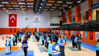 Ümraniye'de kuşaklar arası köprü: 70 kişi aynı spor sahasında buluştu