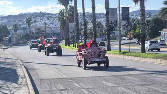 Bodrum sokaklarında dev Cumhuriyet konvoyu: 1941 modelden günümüze uzanan coşku