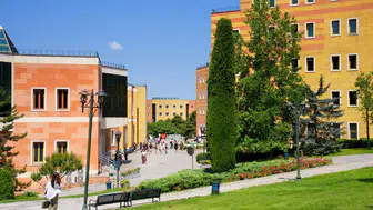 Bilim dünyasının zirvesindeki Türk imzası: Yeditepe Üniversitesi'nden 12 isim küresel listede