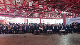 Saimbeyli'de 106 yıllık gurur: Kurtuluş coşkusu şehitlikte başladı