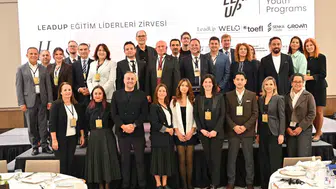 Yapay zeka notları yükseltiyor ama zihni köreltiyor mu? Eğitimde tehlikeli çanlar