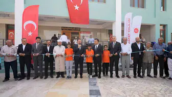 Hatay'da yaralar sarılıyor: Asrın felaketinden sonra 137'nci mabet kapılarını açtı