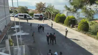 Kuşadası'nda şafak operasyonu: Zehir tacirlerine ağır darbe