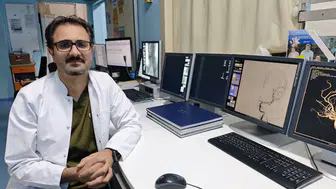 Kafatası açılmadan beyin ameliyatı dönemi: Van'da tıp dünyasını şaşırtan başarı