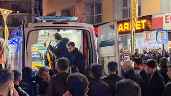Yüksekova'nın merkezinde silahlı dehşet: Üç kişi hastanelik oldu