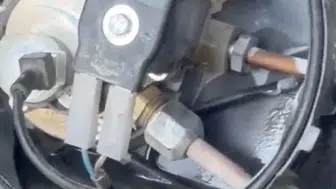 Sanayi sitesinde korkutan ihmal: LPG sızıntısını hiçe sayıp sigara yaktı