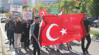 Ordu Üniversitesi kampüsünde vicdan nöbeti: Gençlerden dünyaya ortak çağrı