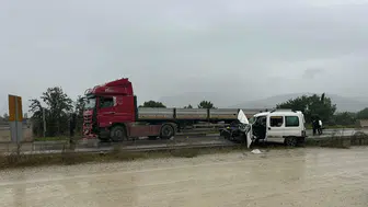Ödemiş yolunda hatalı sollama faciaya dönüştü: Bir kişi hayatını kaybetti