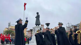 Çanakkale'de 29 Ekim heyecanı: Cumhuriyet Meydanı'nda resmi törenle start verildi