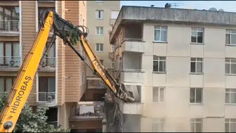 Maltepe'de korku dolu bekleyiş: Yarıya inen binada kepçeler devreye girdi
