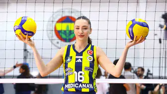 Saliha Şahin'den Fenerbahçe'de şampiyonluk sözü: Altın madalya tek hedefimiz