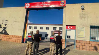 Sınır hattında gece operasyonu: Kaçak geçiş organizatörlerine ağır darbe