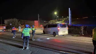 Kayseri yolunda acı bilanço: İki otomobilin çarpıştığı kazada üç can kaybı