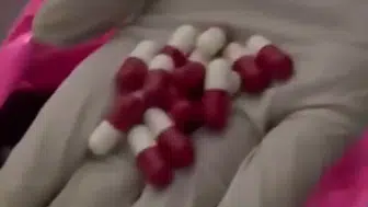 Esenyurt'ta bir siteye narkotik baskını: Zehir tacirlerine ağır darbe