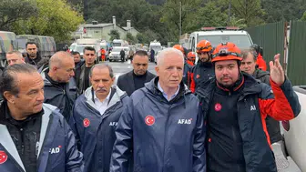 İstanbul'da sel felaketi: 2 bin 500 kişi kurtarıldı, 3 kayıp için umutlu bekleyiş sürüyor