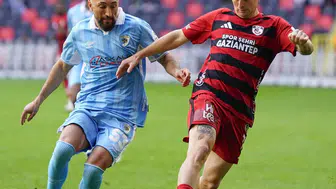 Gaziantep FK ve Erzurum FK karşılaşmasından kareler