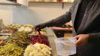 Konya'da 4 bin yıllık şifa sırrı: Sirke ve limon yok, sadece kaya tuzu ve koruk suyu